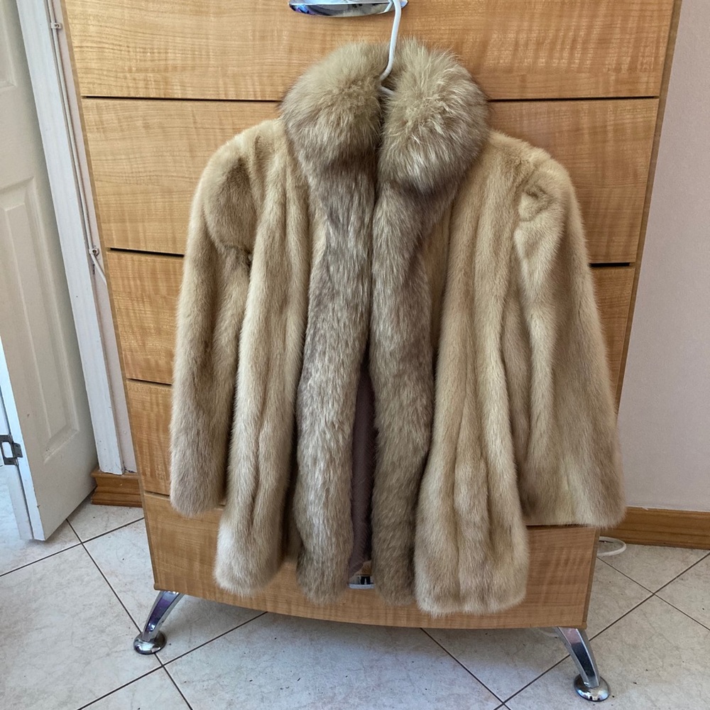 Queen Anne Mink Fur Coat (m-l)